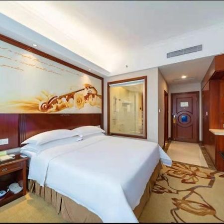 Vienna Hotel Dongguan Liaobu Road Exterior photo
