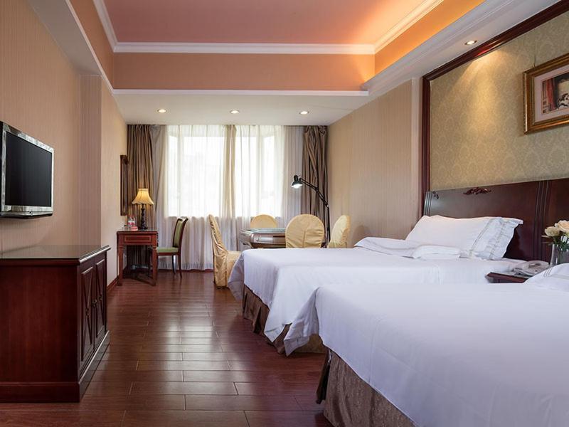 Vienna Hotel Dongguan Liaobu Road Exterior photo