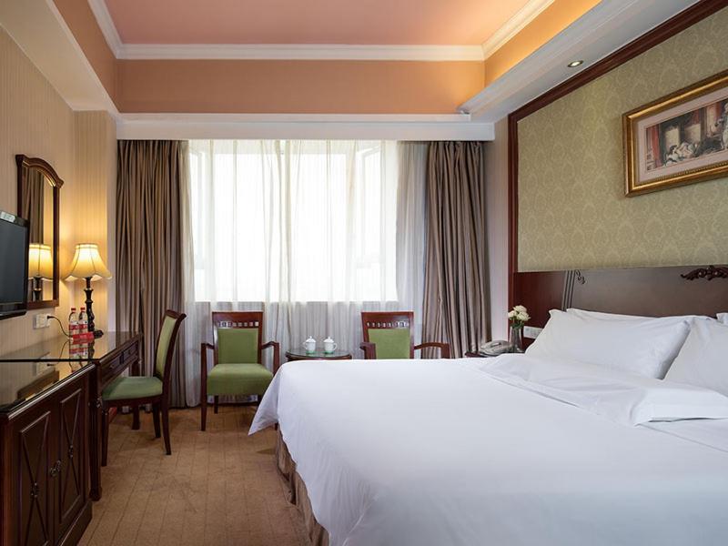 Vienna Hotel Dongguan Liaobu Road Exterior photo