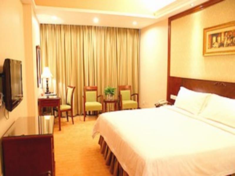 Vienna Hotel Dongguan Liaobu Road Exterior photo